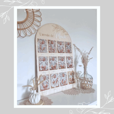 Grand panneau en bois (80x50cm) pour photos (10x15cm) - L'année de - Affiche pour photos bébé